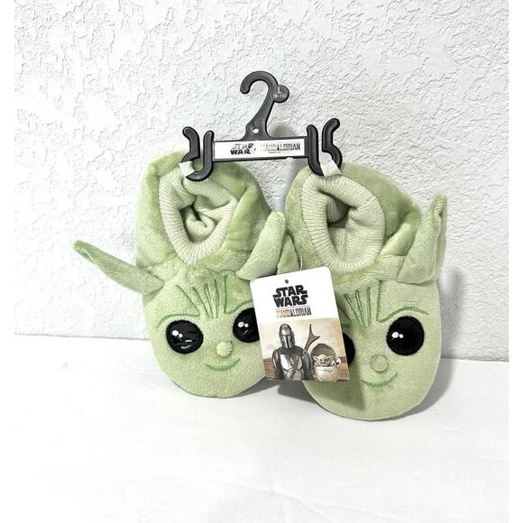 Disney Star Wars Baby Grogu/Yoda Green Slippers Size L 9-10 The Mandalorian New - Picture 2 of 6
